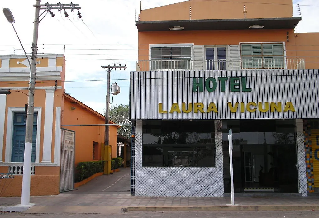 Laura Vicunha Hotel 2*